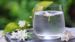 عکس طبیعت بی جان خیس آب